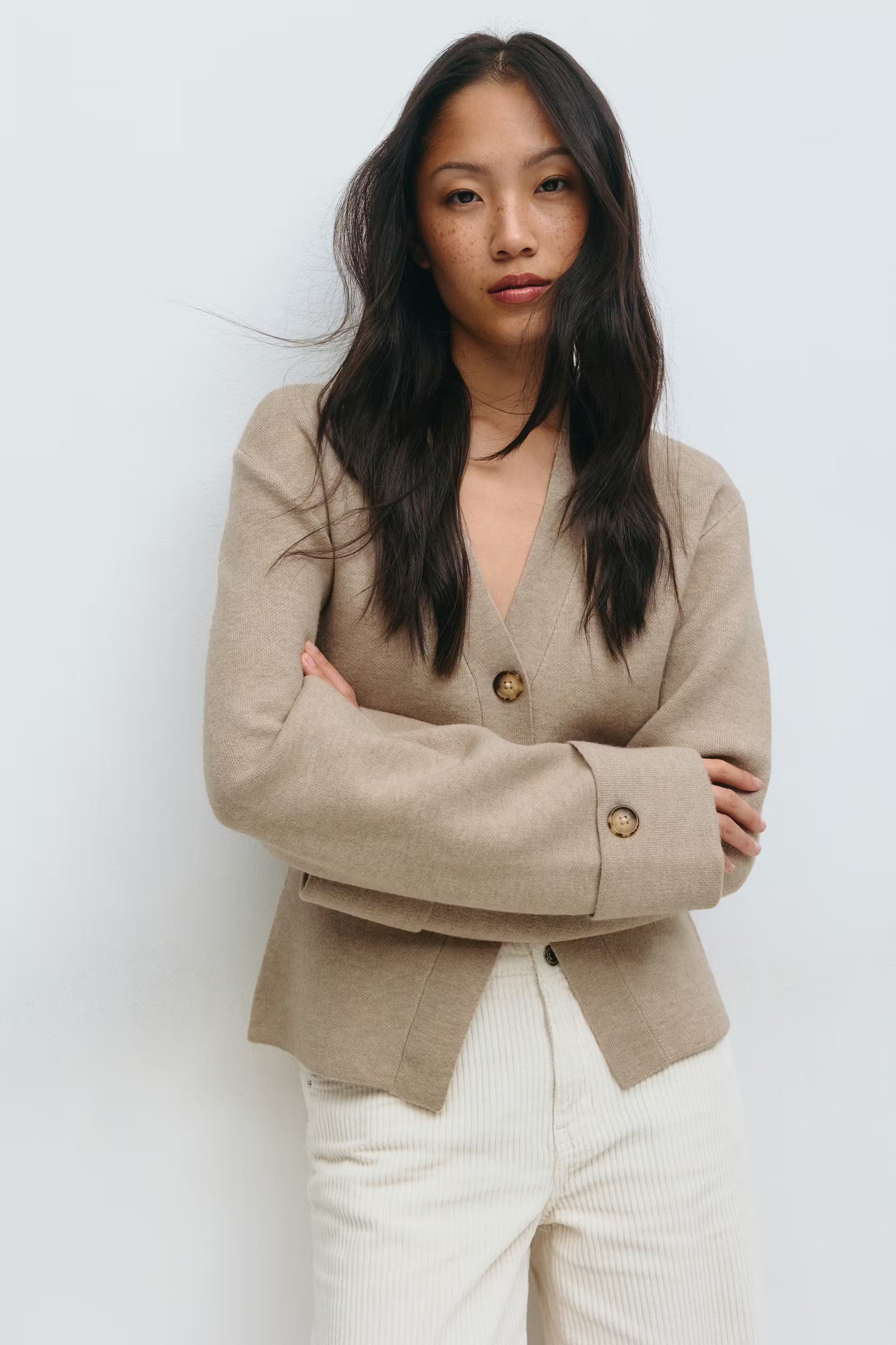 Valentina - Cropped Knit Cardigan by Ares Milano