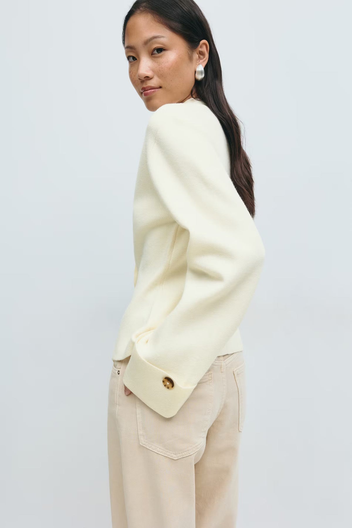 Valentina - Cropped Knit Cardigan by Ares Milano